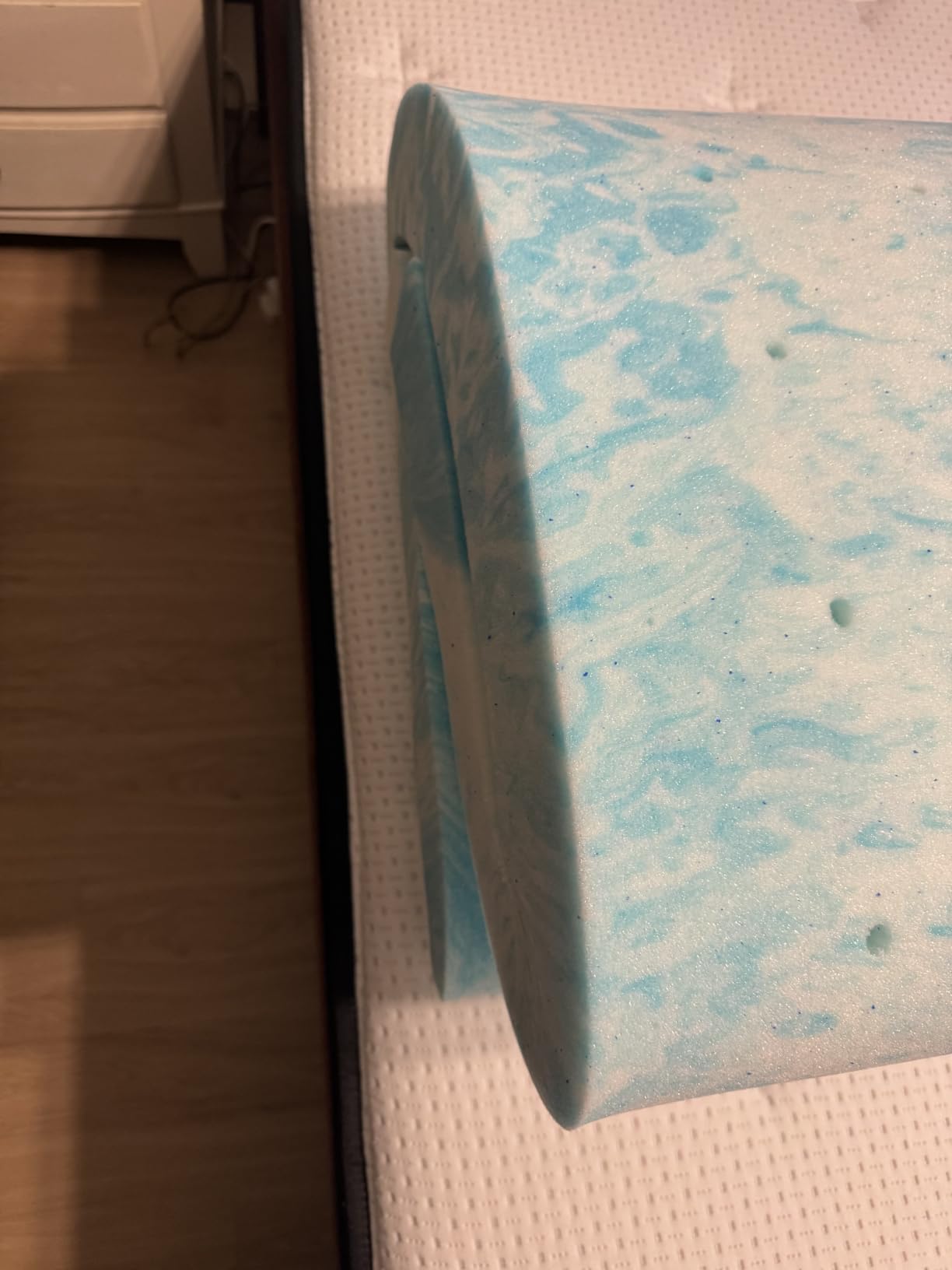 EGO 3 Inch Queen Mattress Topper Gel Memory Foam for Pressure Relief | Cooling Gel Infused, Ventilated Design Bed Topper in a Box, CertiPUR-US Certified, 80