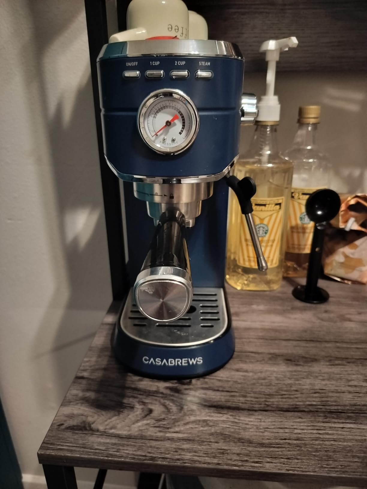 CASABREWS CM5418 Compact Espresso Machine with Milk Frothing Steam Wand | Stainless Steel, 20-Bar Pump, Built-in Pressure Gauge, Powerful Steam Wand for Cappuccino Latte for Home, 34oz Water Tank customer photo 2