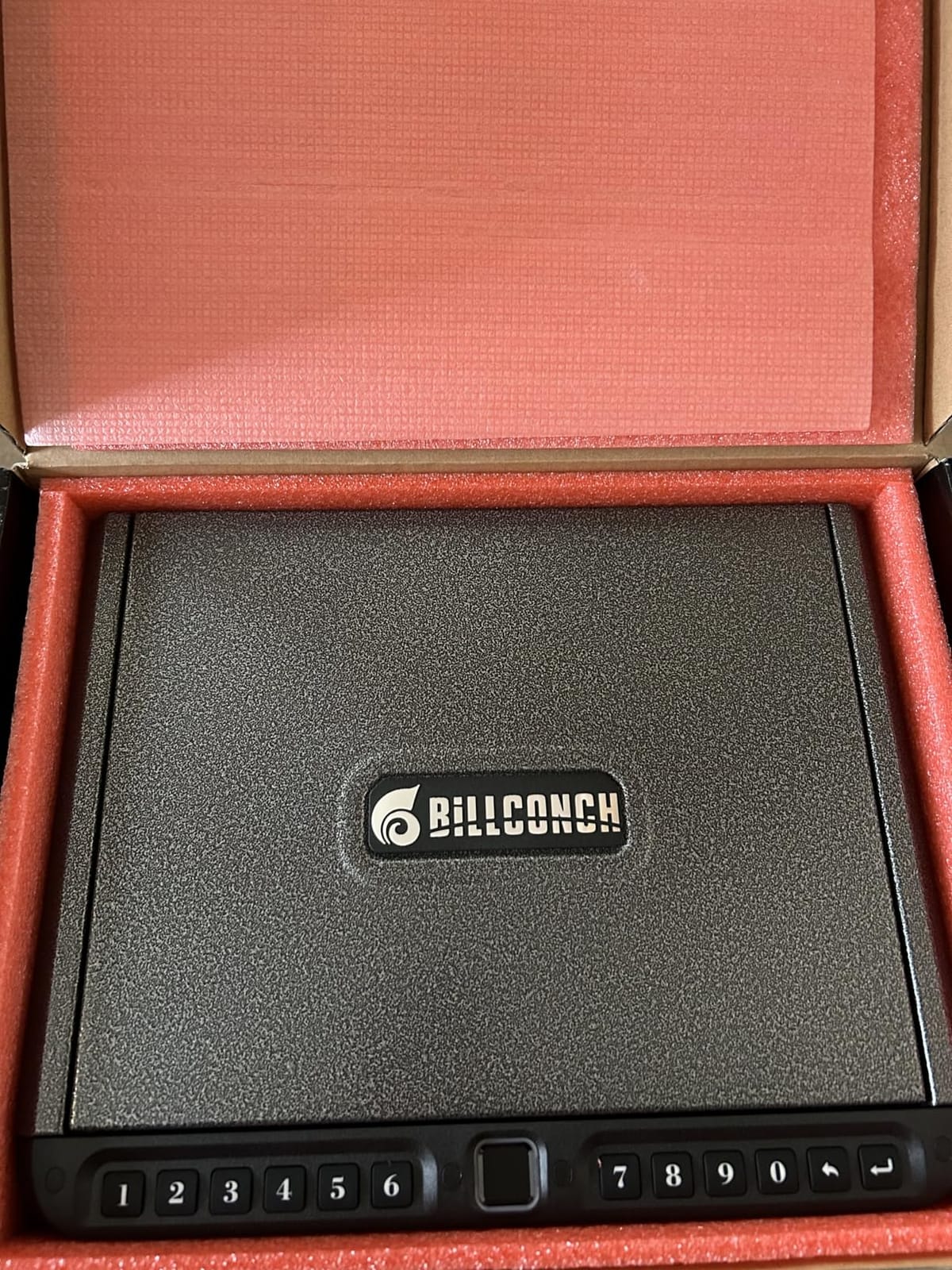 BILLCONCH Gun Safe for Handgun with Fingerprint, App, 0–9 Numeric Keypad customer photo 2