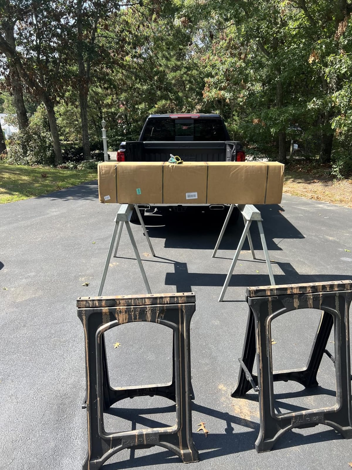 ONINE Retractable Hard Tonneau Cover for Chevy Silverado GMC Sierra 1500 customer photo 1