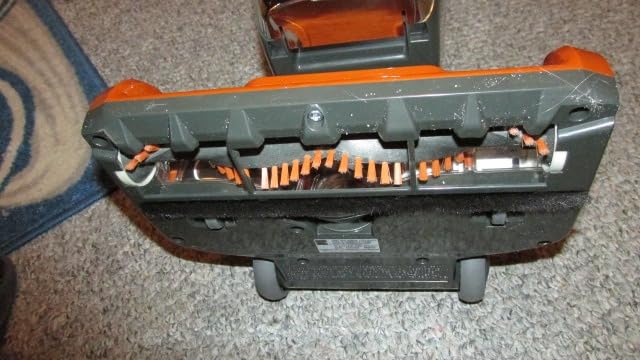 Kenmore Featherlite Lift-Up Bagless Upright Vacuum customer photo 2