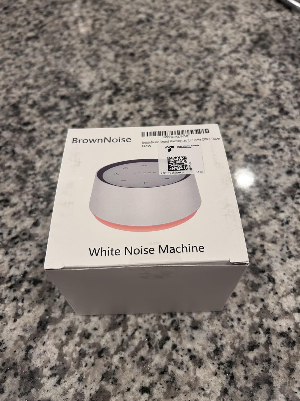 Brown Noise Sound Machine with 30 Soothing Sounds 12 Colors Night Light White Noise Machine for Adults Baby Kids Sleep Machines Memory Function 36 Volume Levels 5 Timers for Home Office Travel customer photo 2