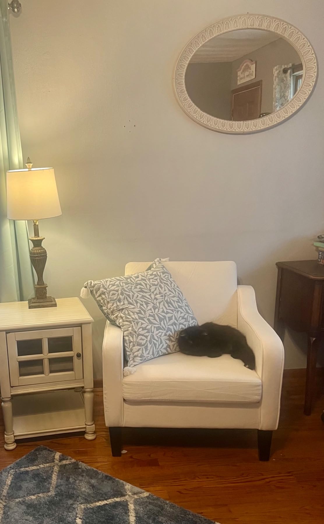 VINGLI Mid century Modern Accent Chair, Navy Blue Fabric Accent Chairs for Living Room Upholstered Armchair with Scooped Arms for Bedroom, Apartment, Studio, Office, Waiting Room customer photo 1