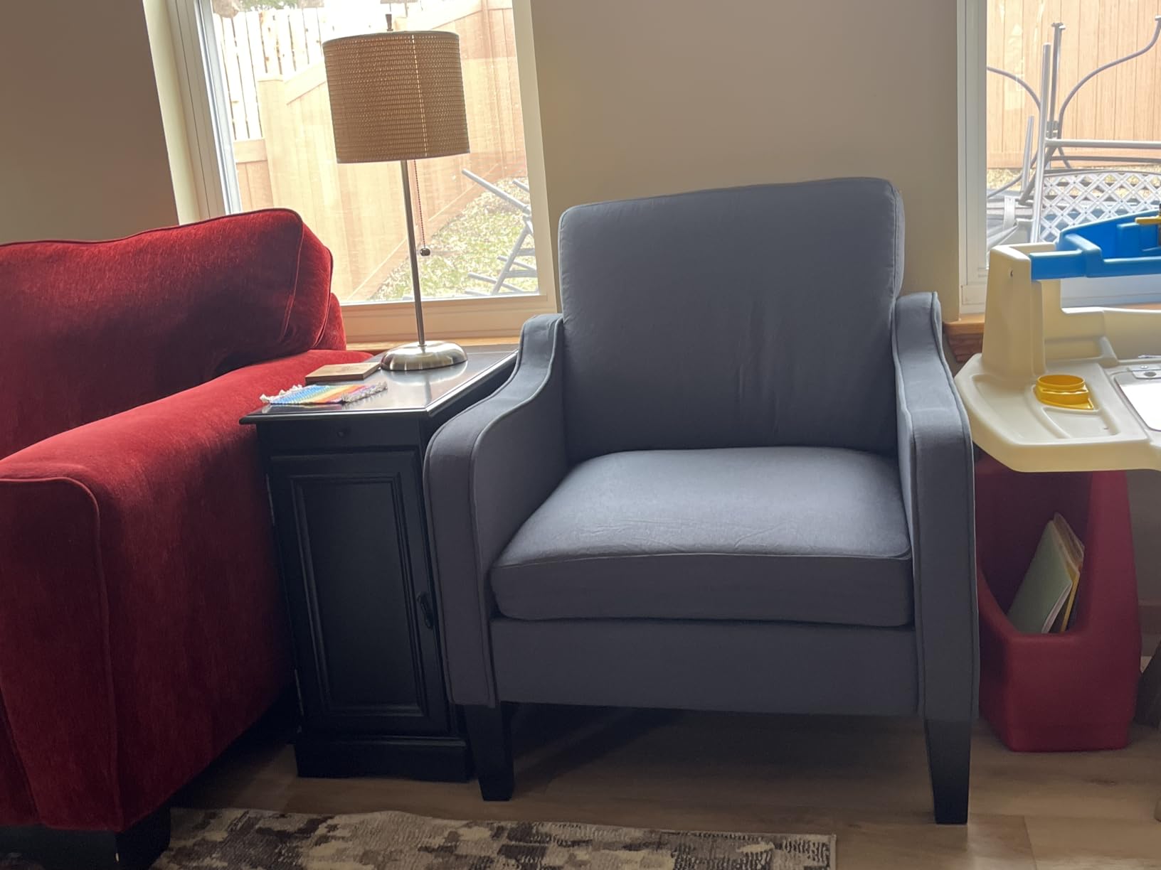 VINGLI Mid century Modern Accent Chair, Navy Blue Fabric Accent Chairs for Living Room Upholstered Armchair with Scooped Arms for Bedroom, Apartment, Studio, Office, Waiting Room customer photo 2