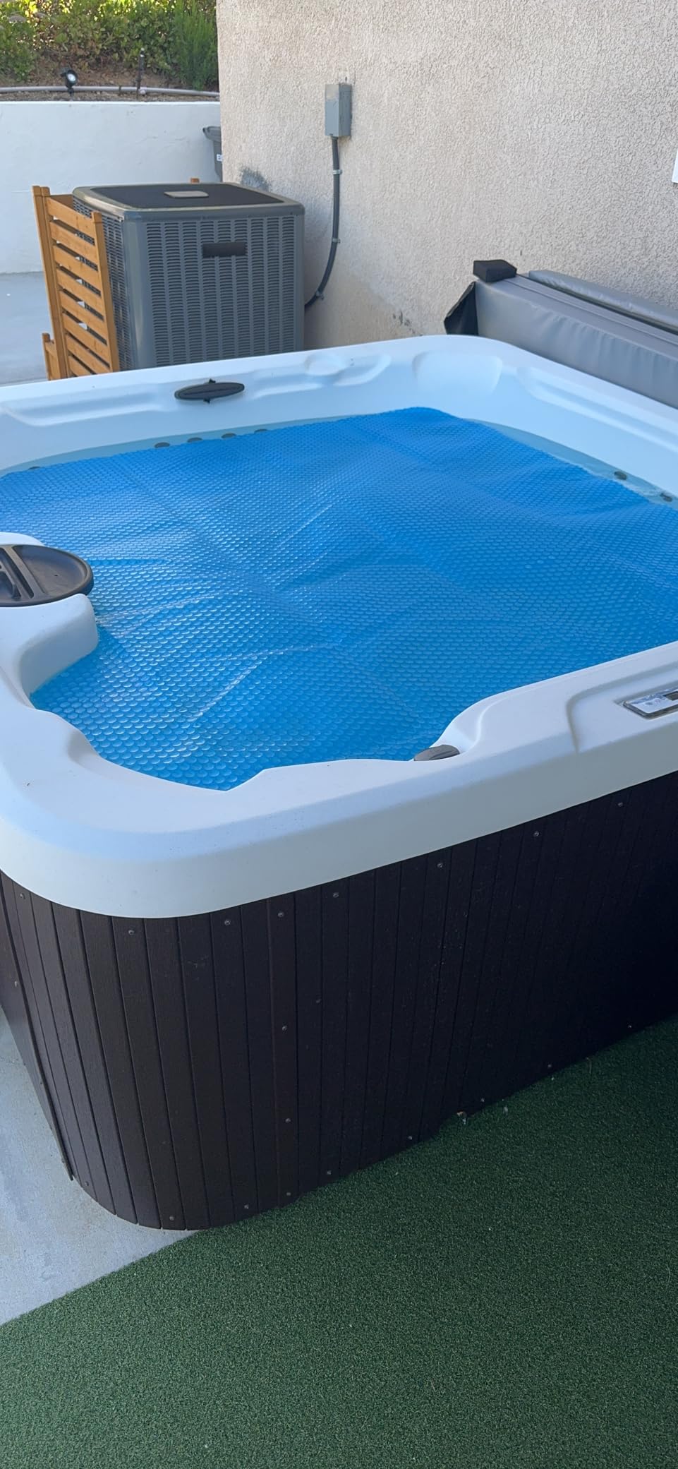 MADHOLLY 7×7FT Square 16Mil Heavy-Duty Spa Hot Tub Cover for Heat Retention customer photo 2