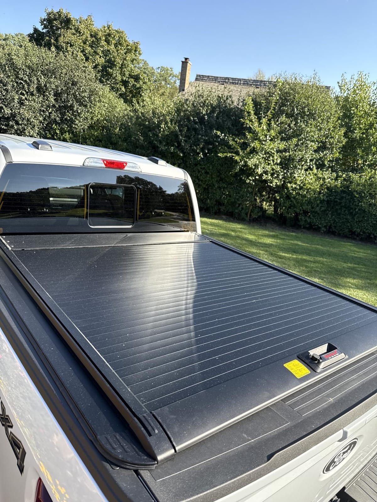 Bestwyll Retractable Hard Tonneau Cover Fits Ford F-150 2015–2026 5.5 Ft Short Bed,BoxLink Compatible,Original Hole Installation,Smooth Spring-Loaded Operation, (incl. Raptor/Lightning) | K22c | customer photo 1