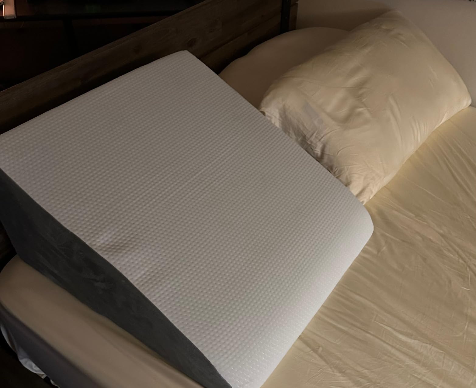 Sasttie Wedge Pillow 24x24x12 inch, Memory Foam Bed Wedge, Cool Grey | Triangle Pillow for Sleeping, Acid Reflux, Back Pain, Post-Surgery, and Snoring, Designed with Removable Washable Cover customer photo 1