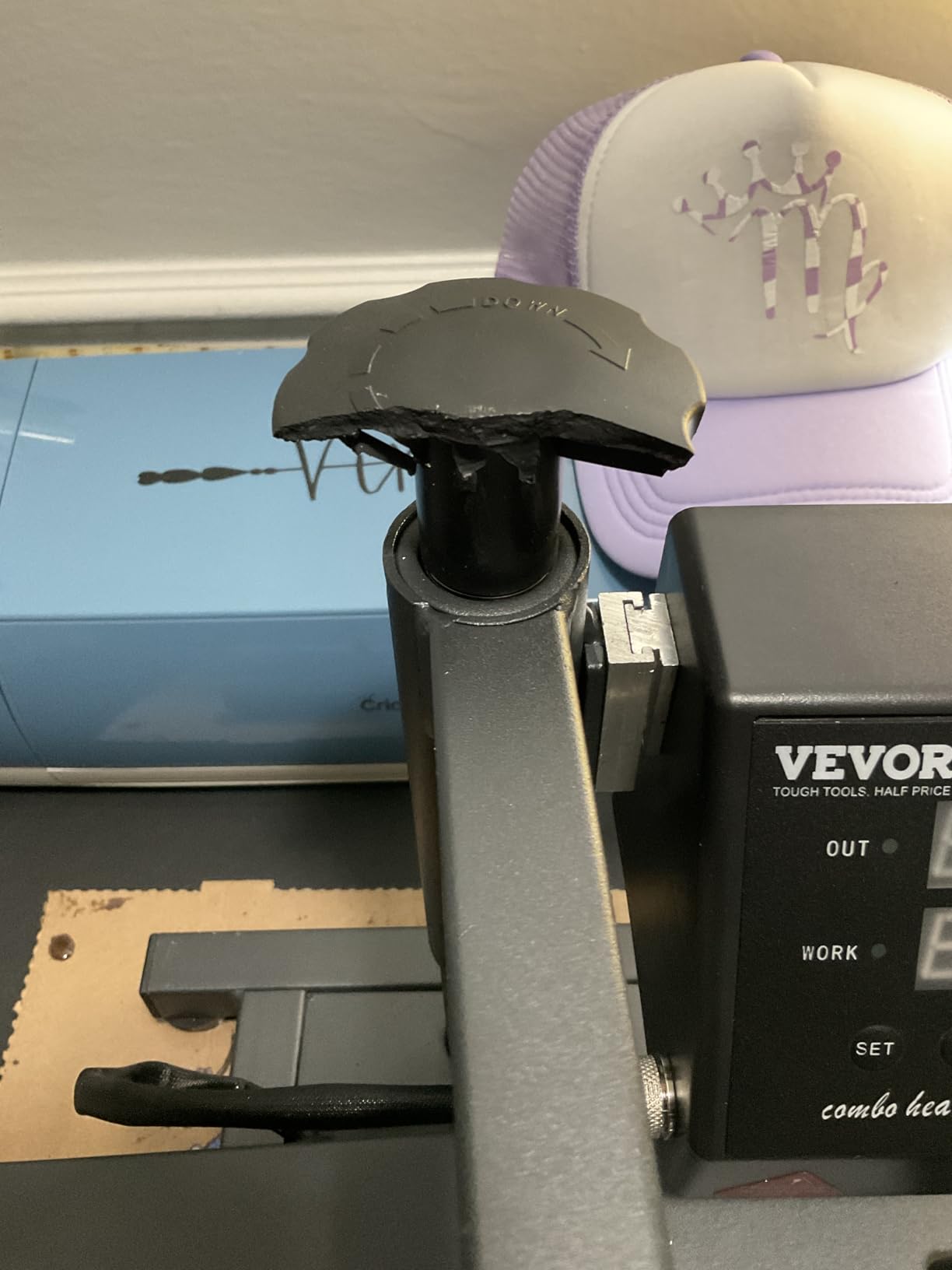 VEVOR Heat Press Machine 12x10in Clamshell Sublimation Transfer Printer customer photo 2