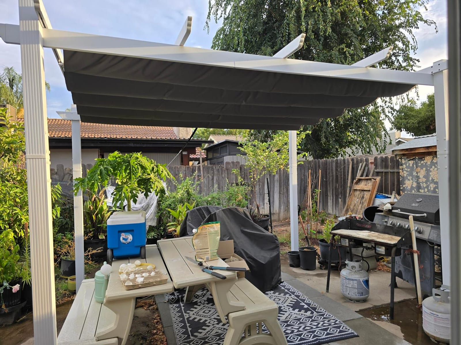 PURPLE LEAF Pergola 10' x 12' Aluminum Retractable Canopy Sun Shade, Beige customer photo 1