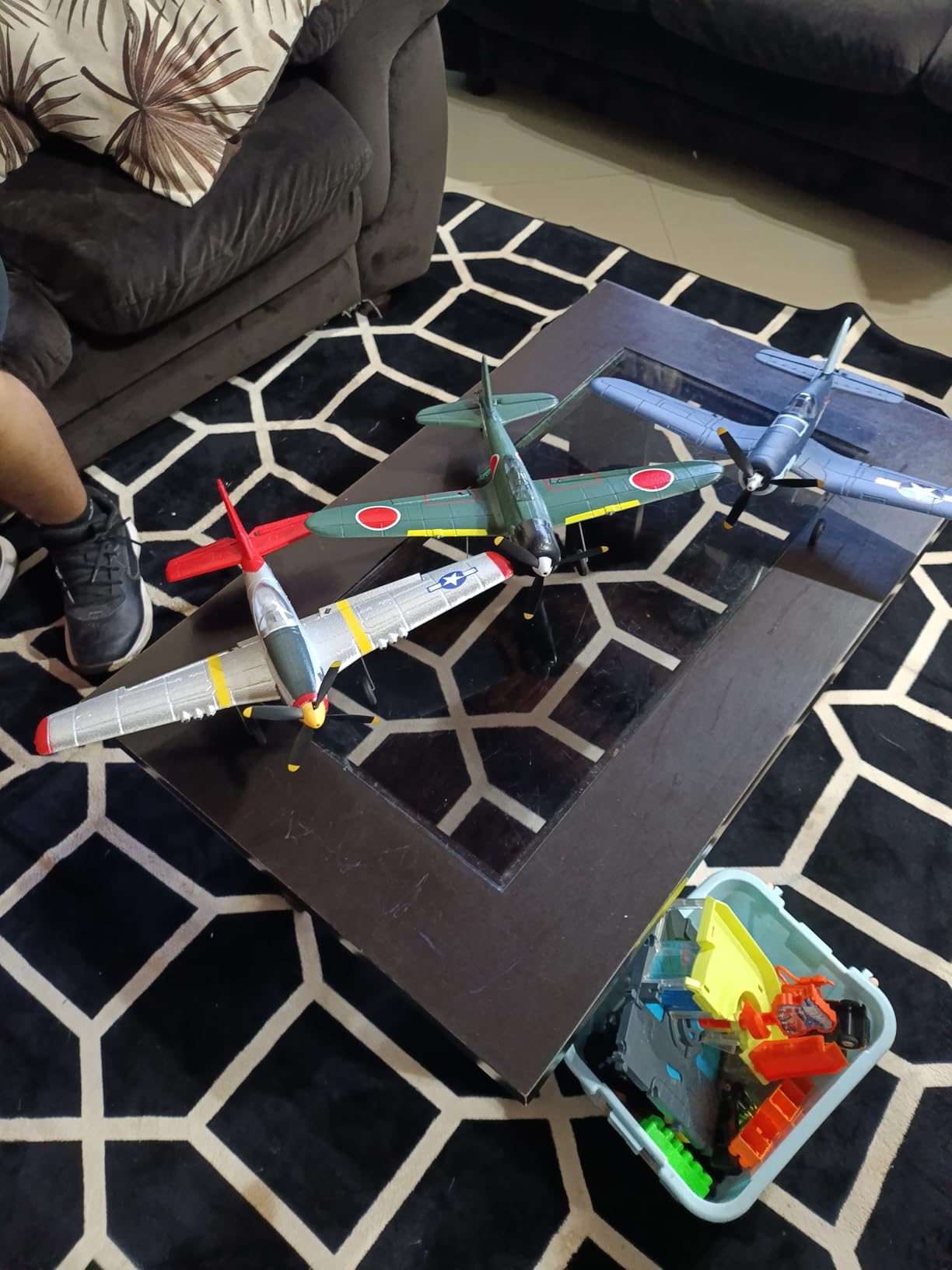 volantexrc RC Plane for Beginners, 4CH WWII RC Airplane F4U Corsair with Aileron, 2.4Ghz Remote Control Plane with Xpilot Self Righting & One Key Aerobatic & Upgraded Canopy (761-8V2 RTF) customer photo 1