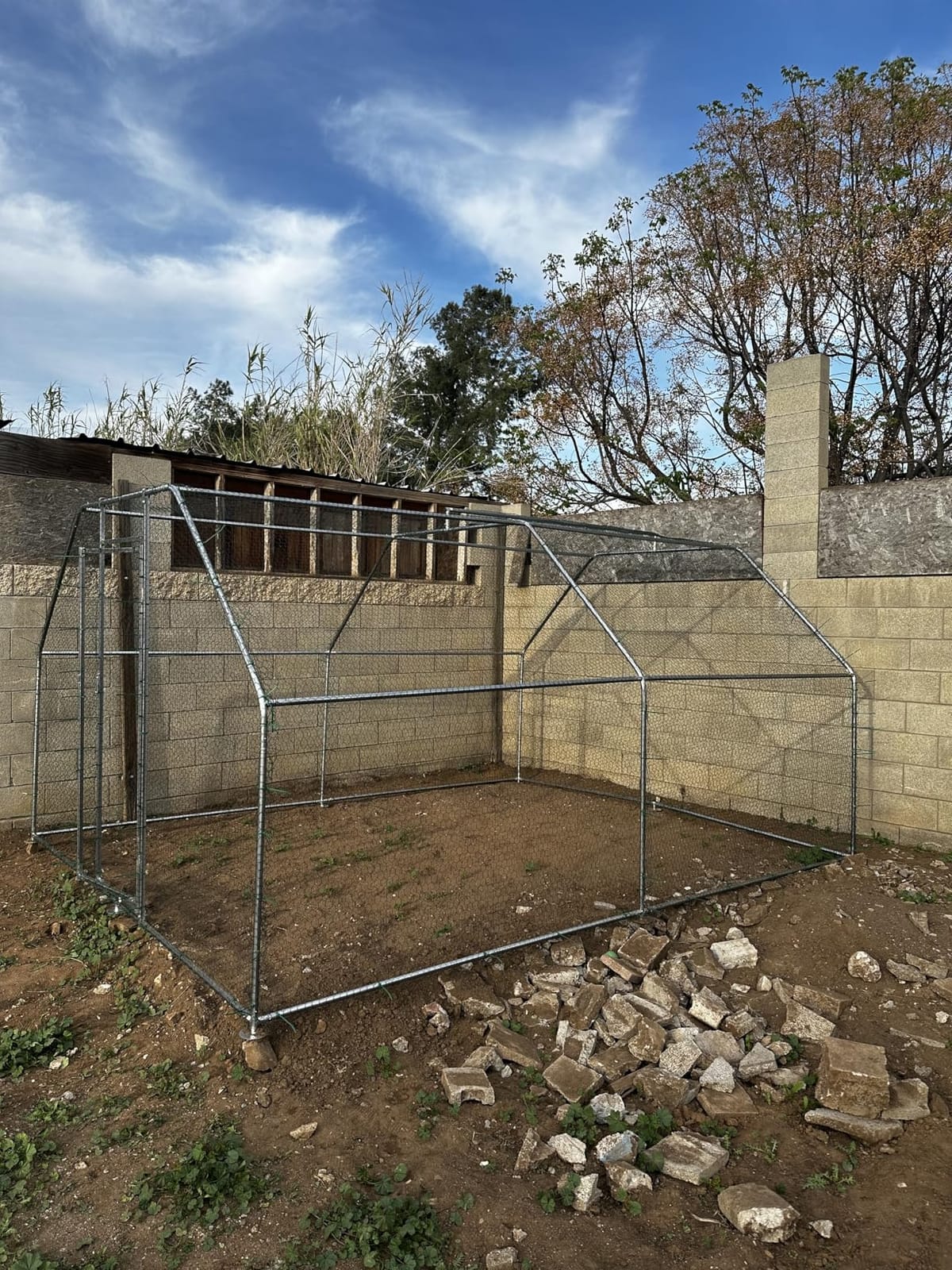 CHIKENCOOP 9.8 x 6.5 x 6.5 ft Metal Chicken Coop, Chicken Run with Cover customer photo 1