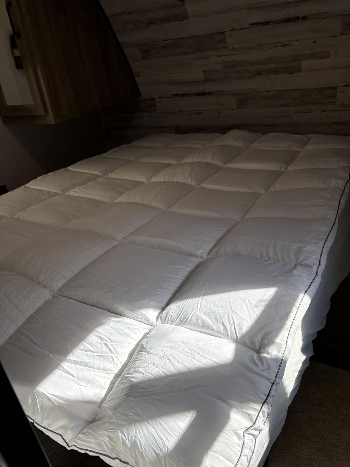 SameBed Mattress Topper Queen, Extra Thick Mattress Pad Cover for Back Pain, Cooling Mattress Protector with 8-21 Inch Deep Pocket, Overfilled Down Alternative Filling customer photo 1