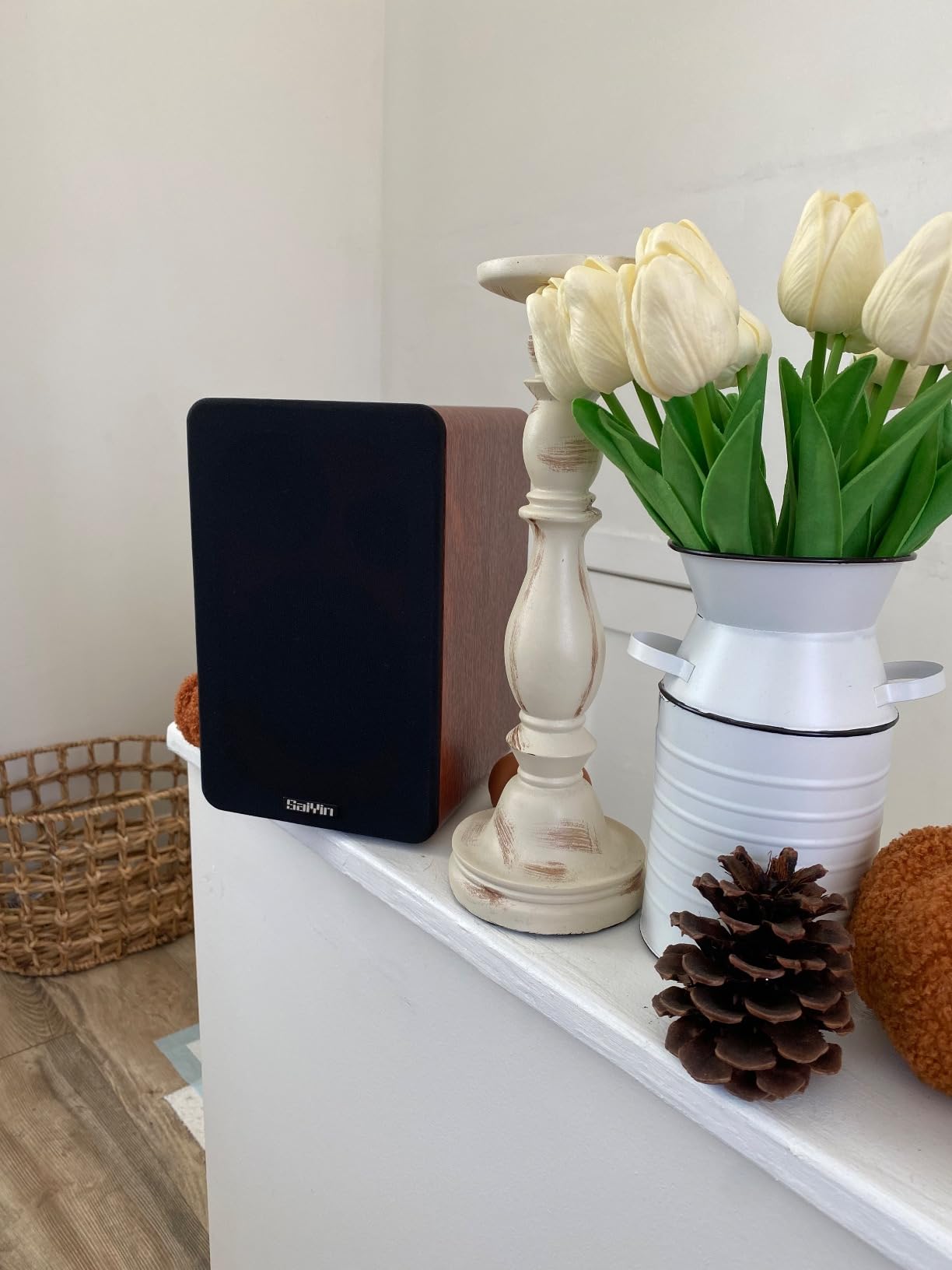 Saiyin Powered Bluetooth Bookshelf Speakers customer photo 1