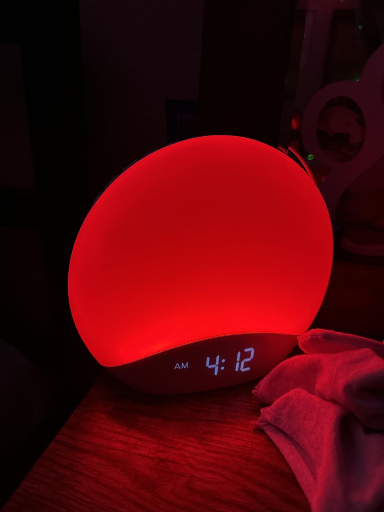 REACHER Wood Grain Sunrise Alarm Clock and Sound Machine Nightlight customer photo 2