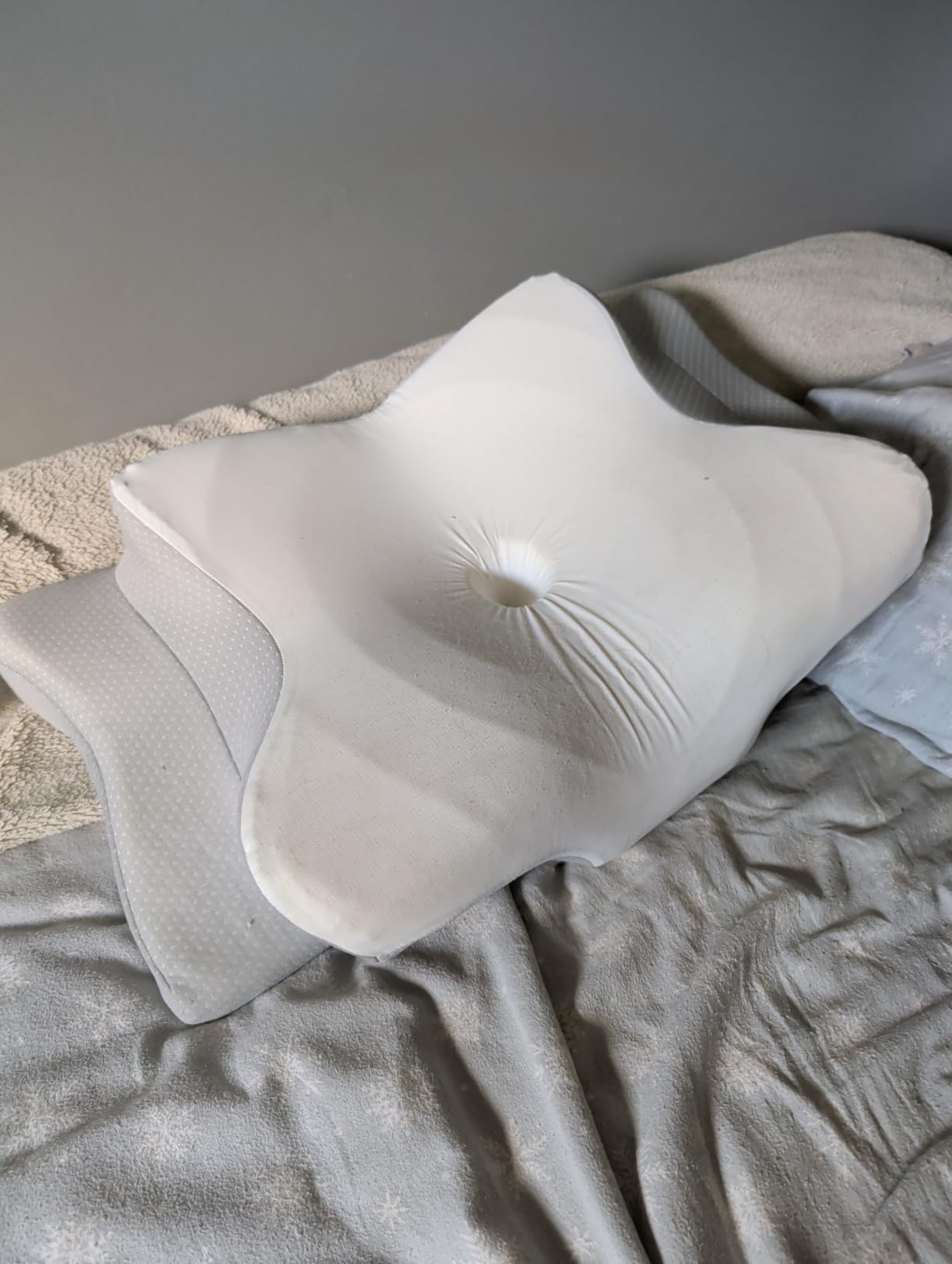Ultra Pain Relief Cooling Pillow for Neck Support, Adjustable Cervical Pillow Cozy Sleeping, Odorless Ergonomic Contour Memory Foam Pillows, Orthopedic Bed Pillow for Side Back Stomach Sleeper customer photo 2