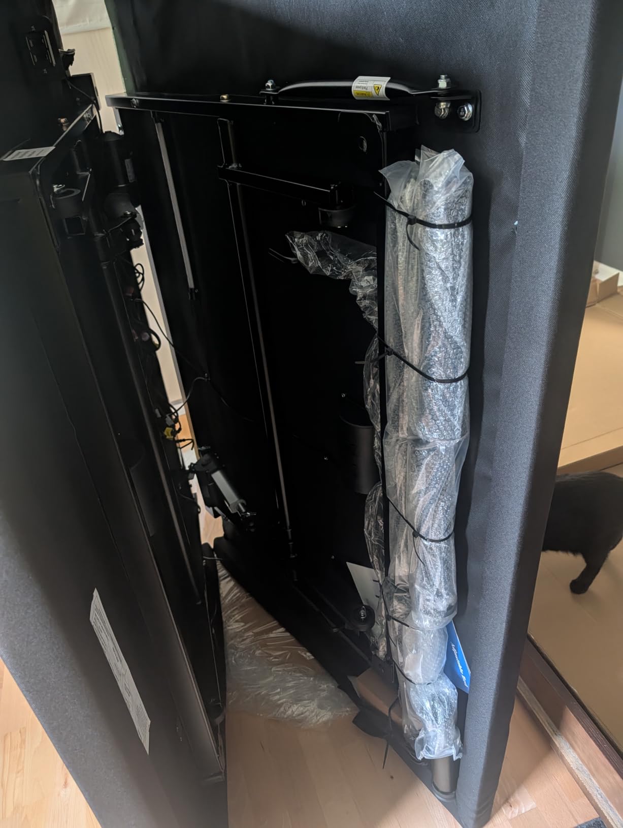 Tami Tami T600 Adjustable Bed Frame Full Size with Remote & Massage - Electric Beds Bases, Zero Gravity, Dual Side USB, Side Pockets, Nightlight, Quiet Motor, Wireless Remote, 5 Min Easy Assembly customer photo 1