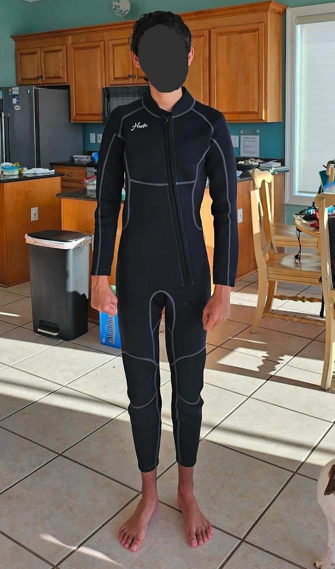 Hevto Men Wetsuit 3/2mm Neoprene Front Zipper for Surfing Diving customer photo 1