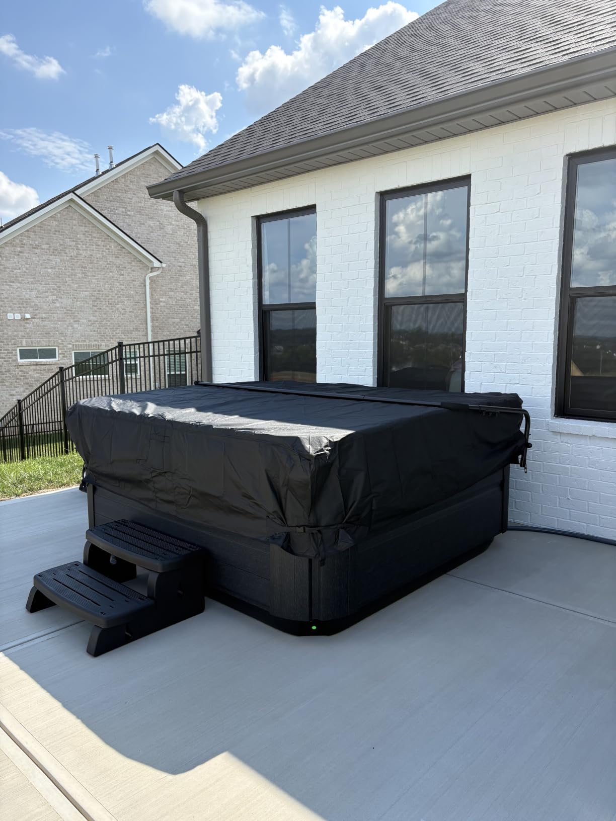 iBirdie Outdoor Waterproof Hot Tub SPA Cover 85 x 85 inch 7 x 7 ft customer photo 1
