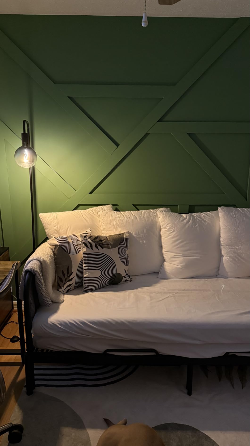 ONEWISH Floor Lamp for Living Room - Minimalist Industrial Standing Lamp with Modern LED Bulb, Globe Black Clear Glass 6