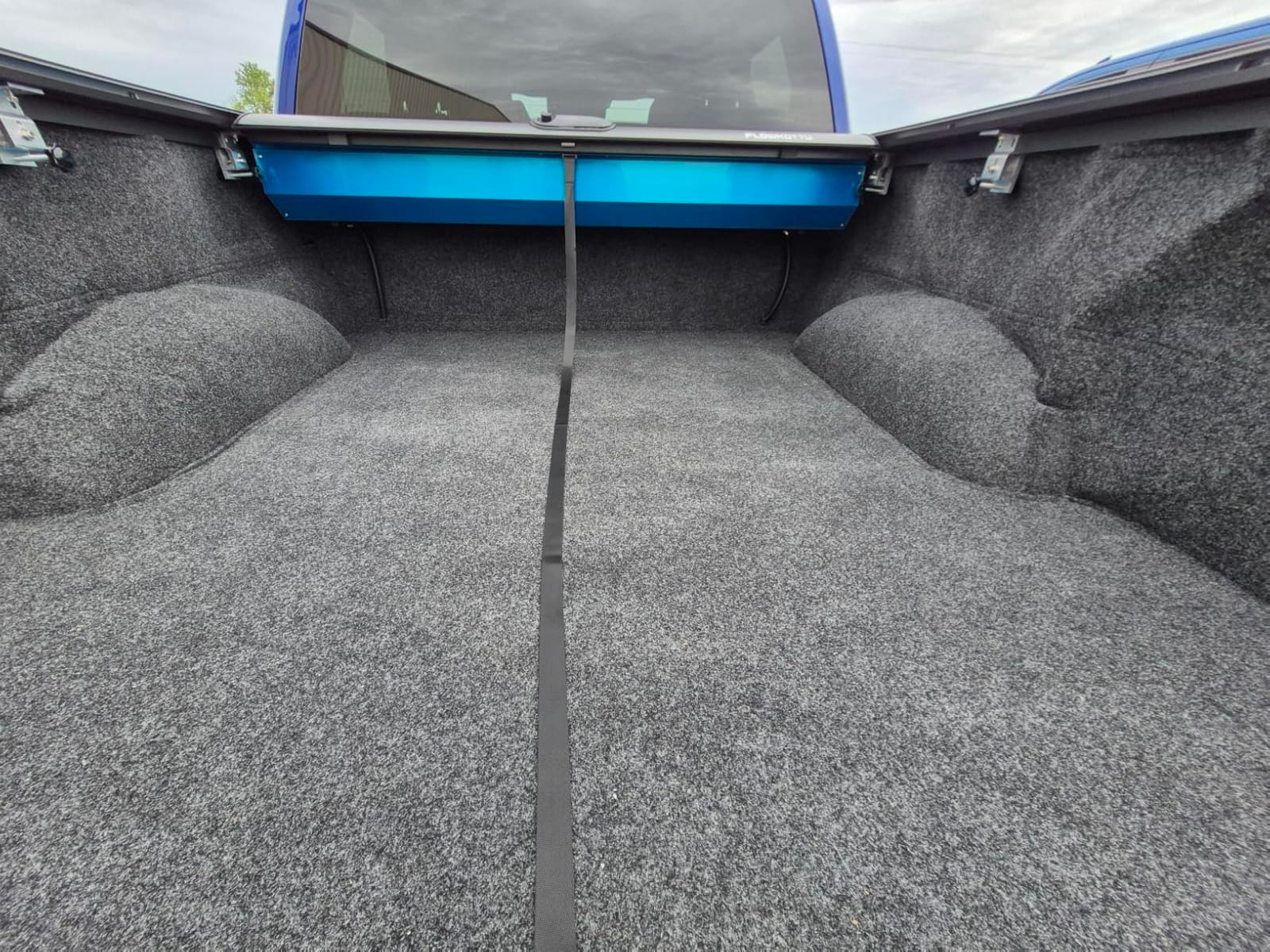 Flowkottu Retractable Tonneau Cover Fit Ford F-150 2015-2026 Truck Bed 5.5 customer photo 2