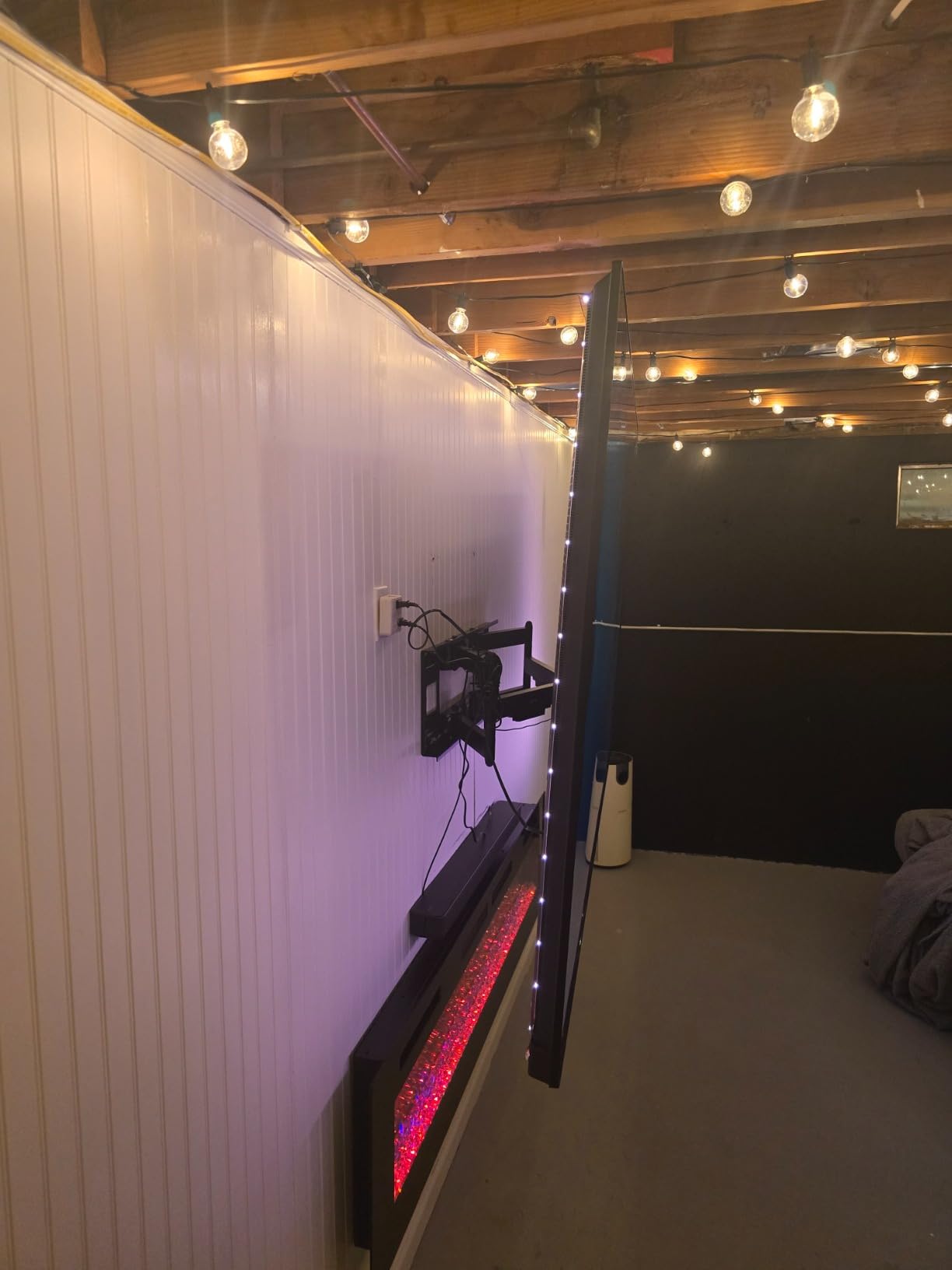 VIVO Black 2-Stud TV Wall Mount for 60-120 in Screens, MOUNT-VW120M customer photo 1