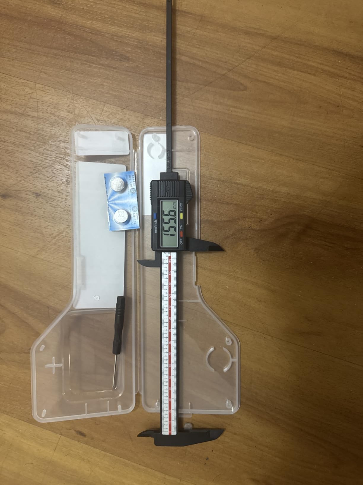 Digital Caliper, Esydon Upgraded Calipers 6 inch, Measuring Tool, Electronic Ruler, with Large LCD Screen, Auto-Off Feature, Inch and Millimeter Conversion, Plastic Case, Perfect for Household, DIY customer photo 2