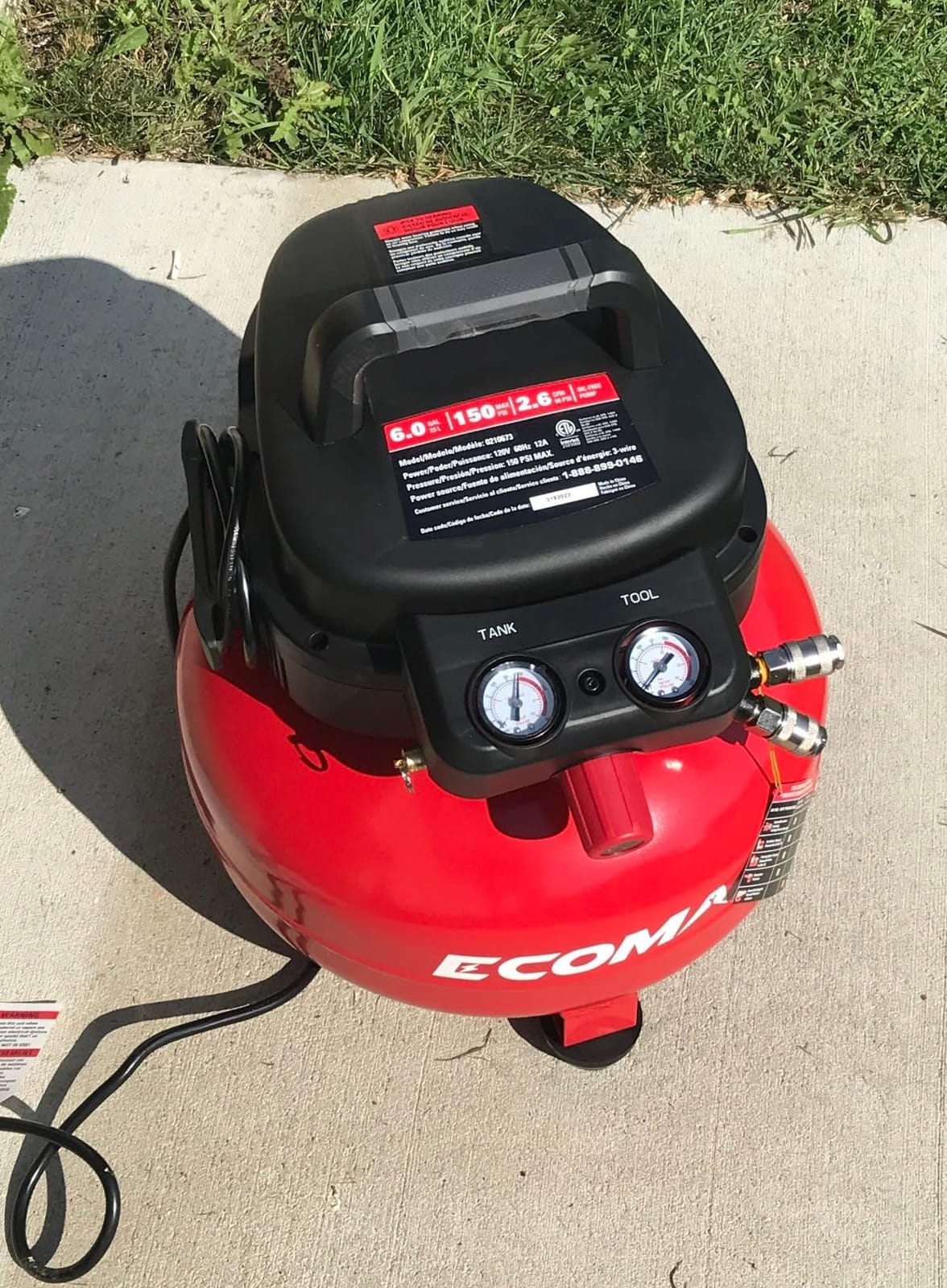 ECOMAX Pancake Air Compressor MAX 150 PSI, 2.6 CFM @90 PSI, Oil-Free customer photo 2