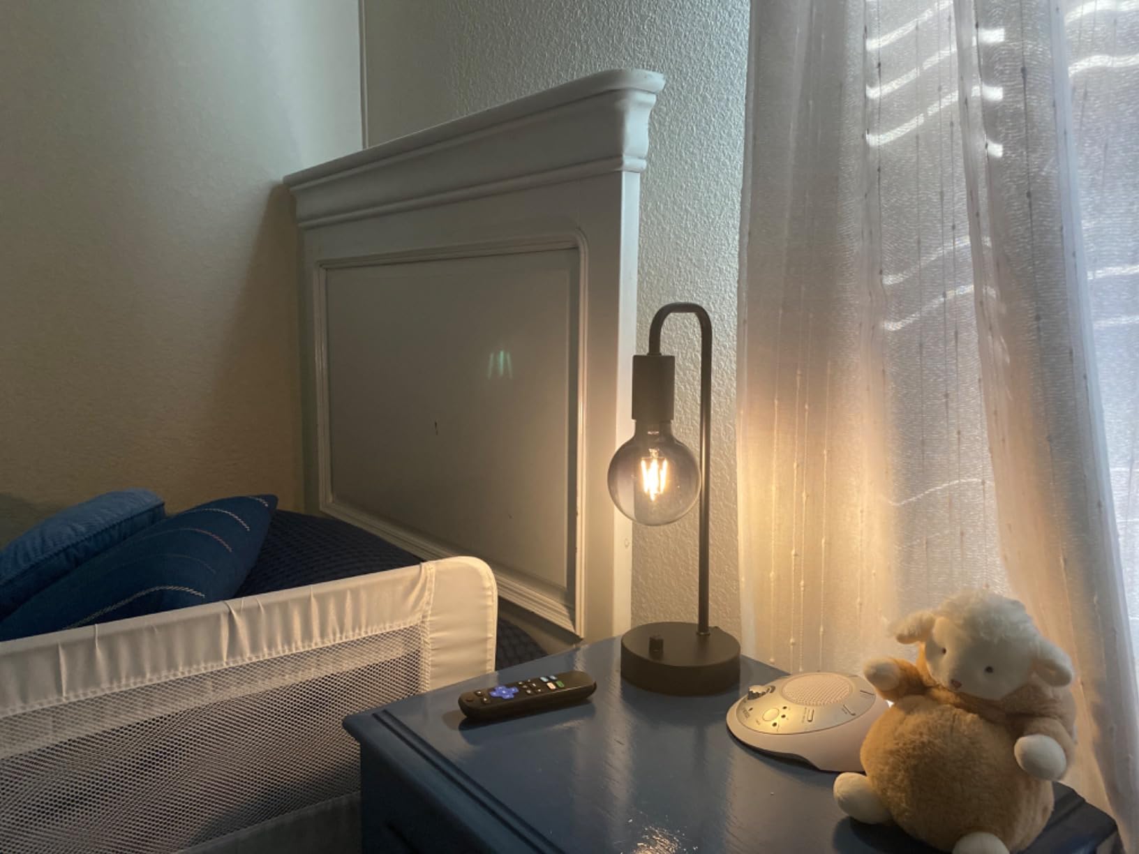 ONEWISH Industrial Table Lamp for Bedroom, Fully Dimmable Modern Bedside Lamps with 2700K Warm Light Bulb for Kids Reading, Minimalist Nightstand Lamps for Living Room, Office (Bulb Included) customer photo 1