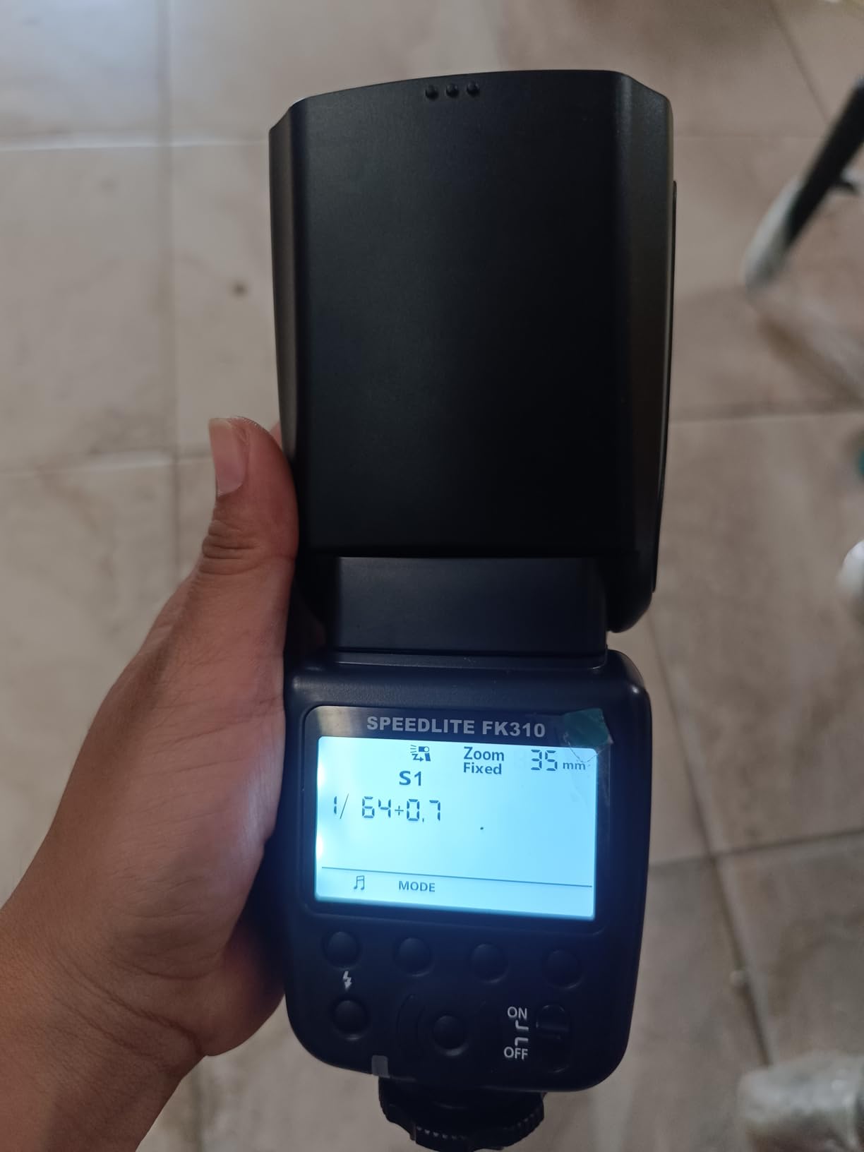 PHOTOOLEX Camera Flash Speedlite FK310, GN33 LCD Display, Manual S1/S2 customer photo 1