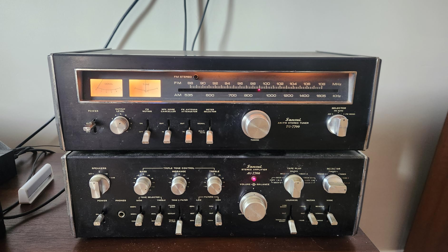 Yamaha R-N800A Network Receiver with Phono and Built-in DAC, Black customer photo 1