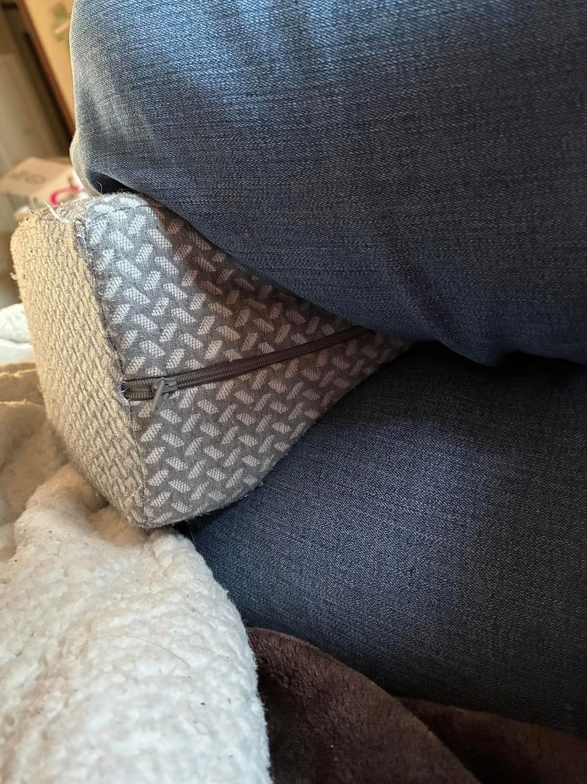 BlissTrends Memory Foam Knee & Leg Pillow for Side Sleepers, Grey, Large | Ergonomic Supports Knees, Legs, Hips, Back and Spinal Alignment for Side Sleeping and Pregnancy, Removable Washable Cover customer photo 2