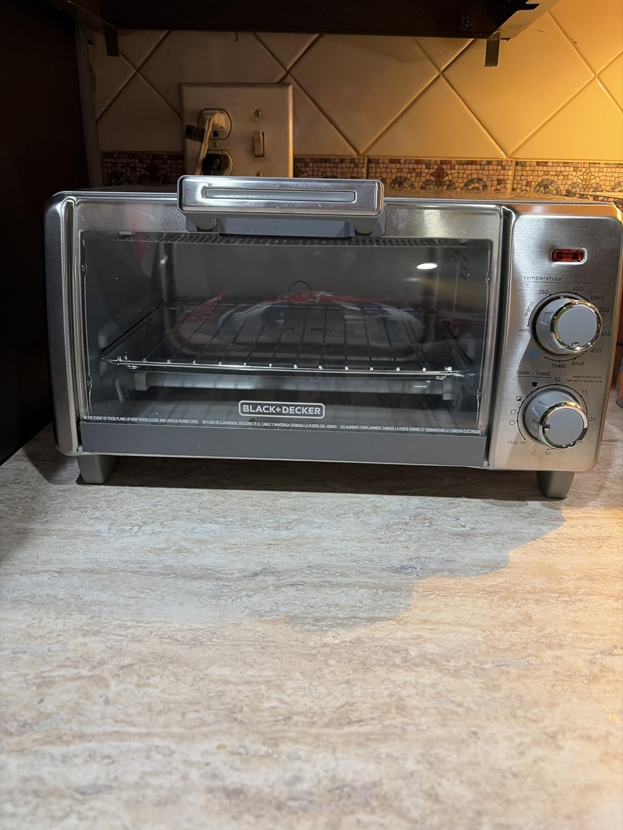 BLACK+DECKER 4-Slice Air Fry Toaster Oven, 5-in-1 Countertop Oven customer photo 1