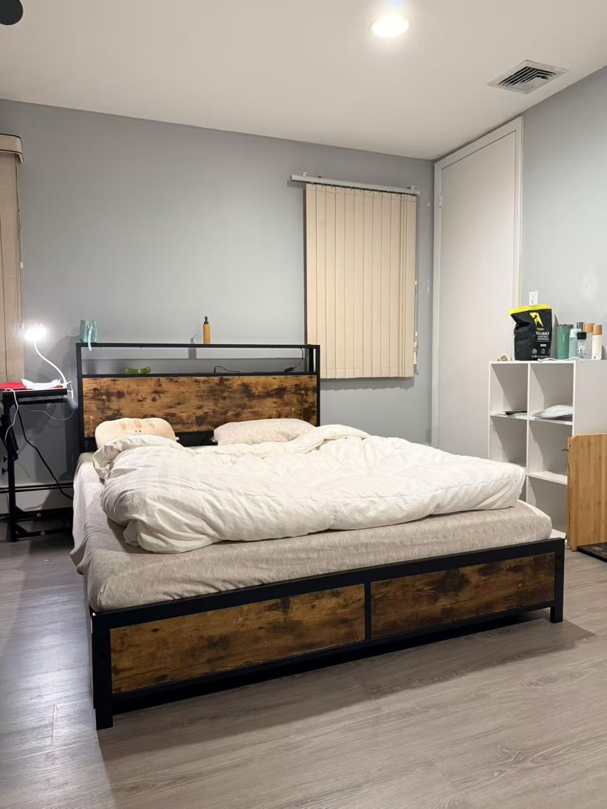 Lifezone Queen Bed Frame with 2-Tier Storage Headboard, Metal Platform Bed Frame with 4 Storage Drawers, Built in Charging Station & LED, Noise-Free/Metal Support/No Box Spring Needed, Vintage Brown customer photo 2