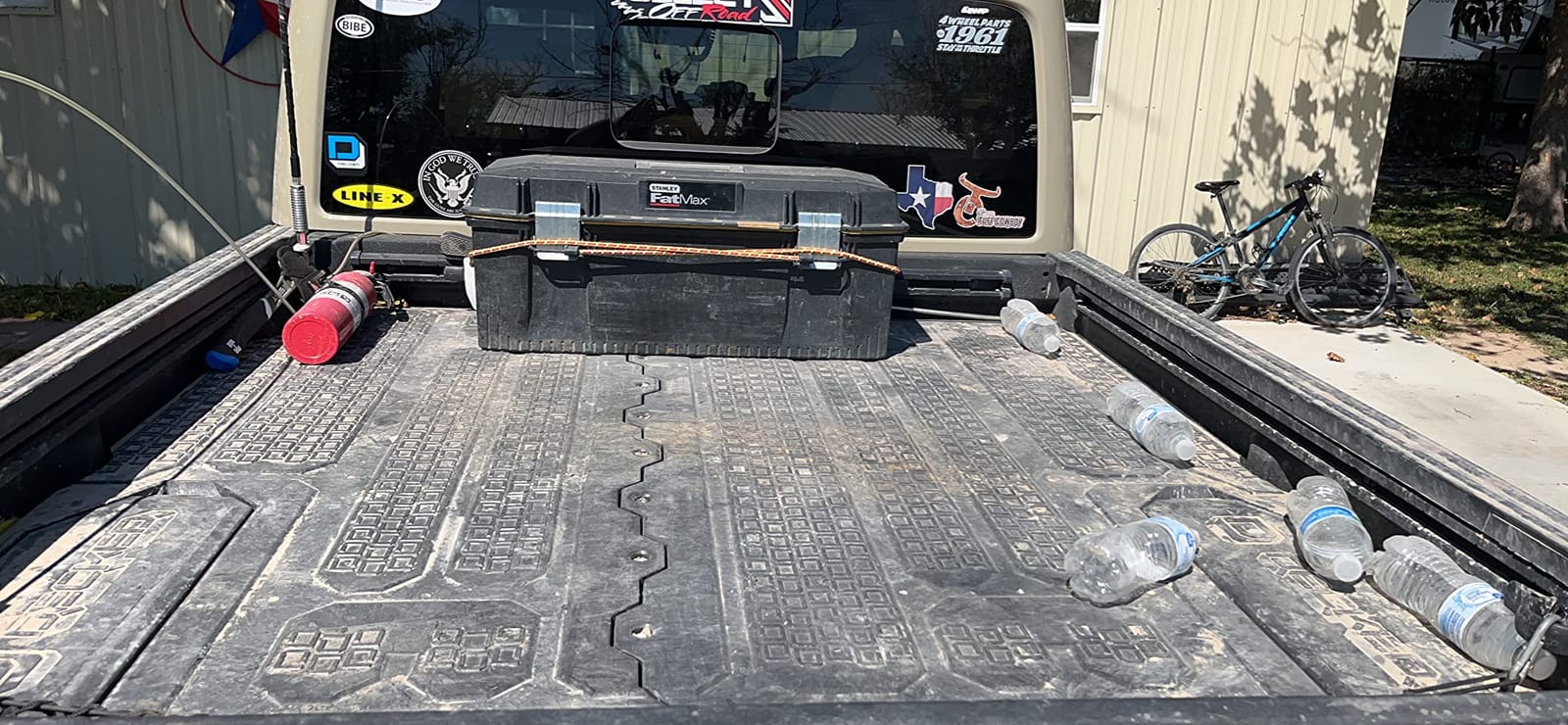 DECKED Truck Bed Storage System Includes System Accessories | Compatible with Jeep Gladiator (2020-current) 5' customer photo 2