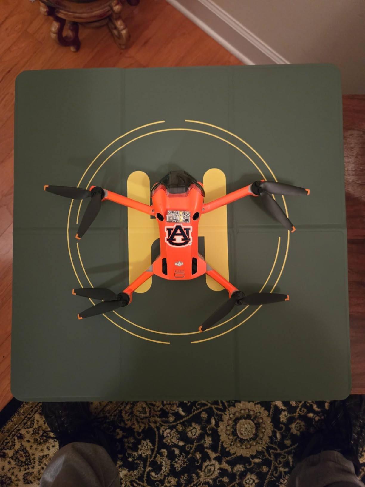 Holy Stone Drone Landing Pad, Holy Stone 50cm/19.68in Universal Portable Luminous Waterproof Foldable Helipad for RC Drones Helicopter, DJI Phantom 3/4/Mavic/Inspire customer photo 2