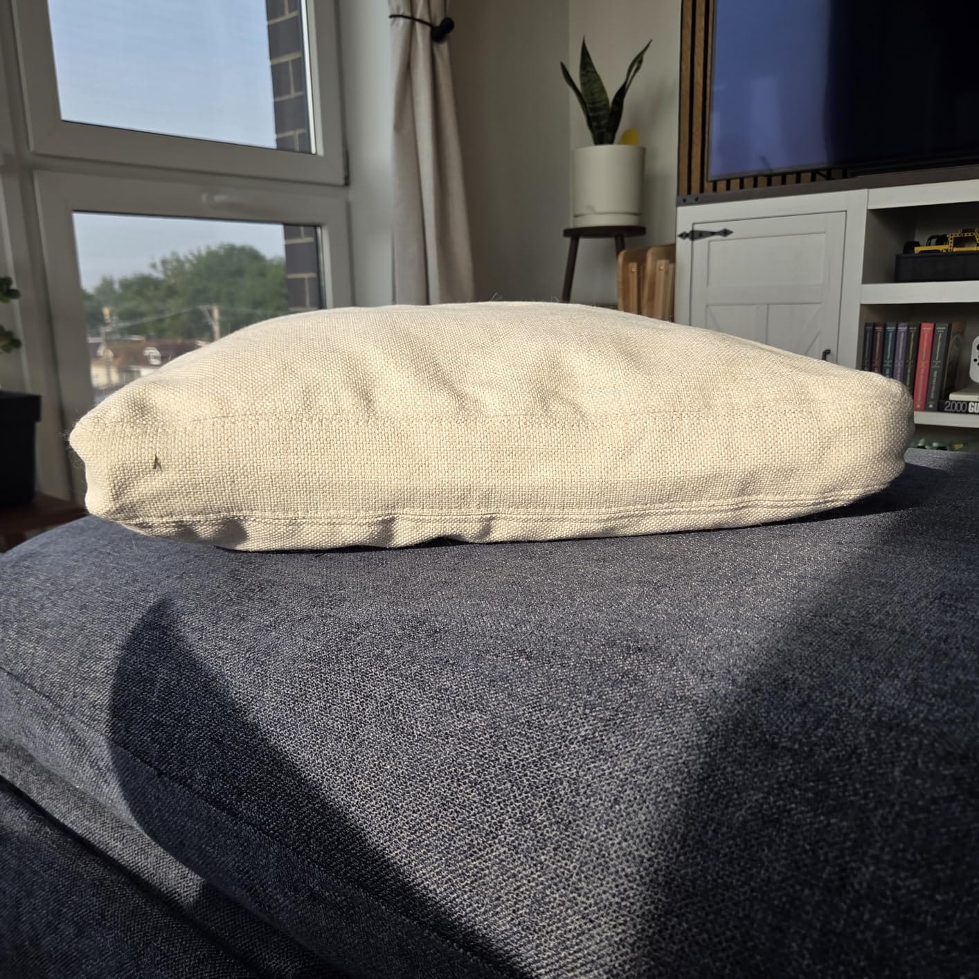 Oubonun King Size Pillows Set of 2, 20 x 36 Inch | Fluffy & Supportive Down Alternative Pillows with Zippered Cotton Cover - Breathable and Cool for All Sleeping Positions customer photo 1