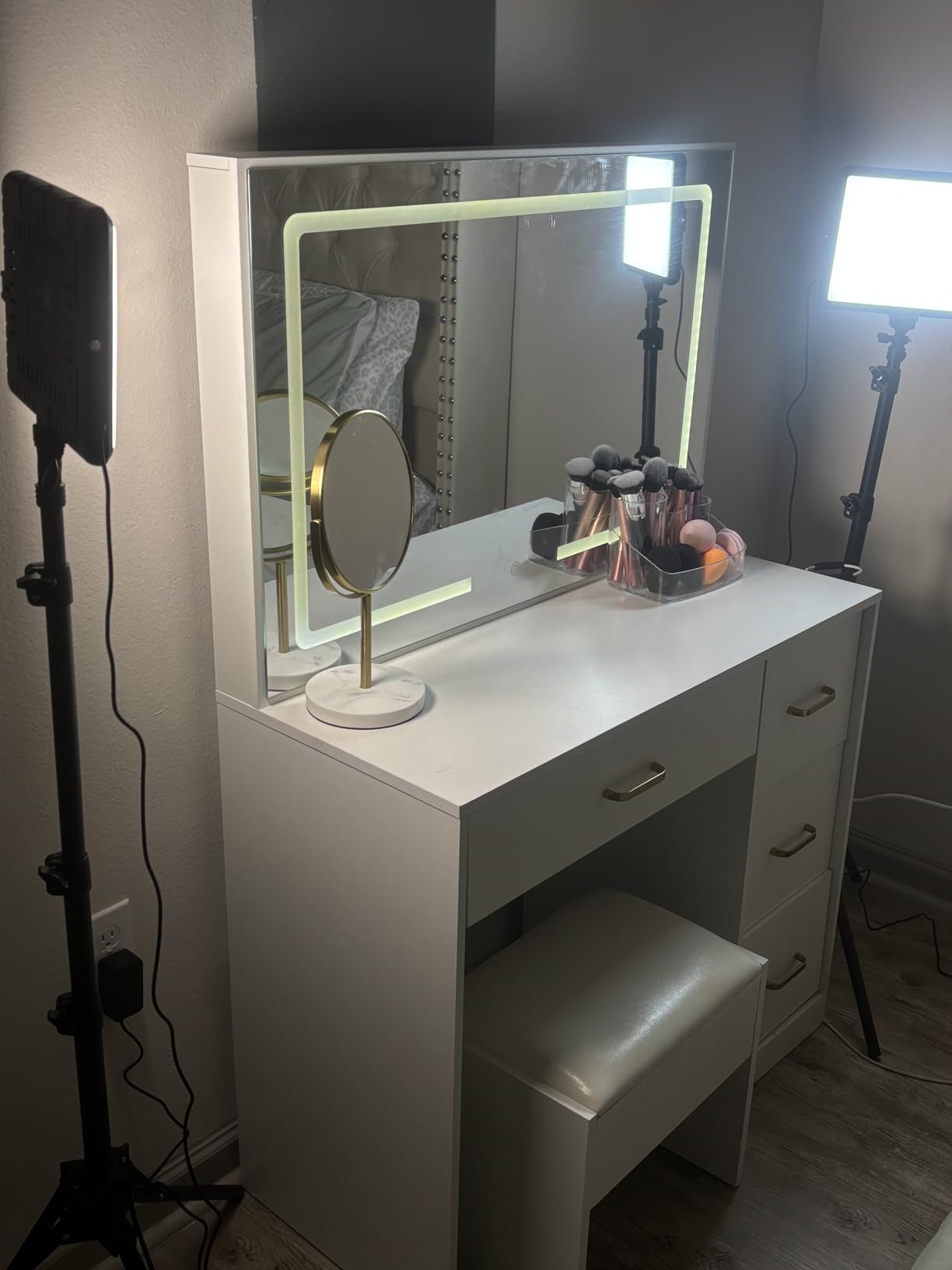 2-Pack Photography Lighting Kit, NiceVeedi 25W LED Video Light Kit, 2900-7000K Dimmable Studio Light with Tripod Stand, 73