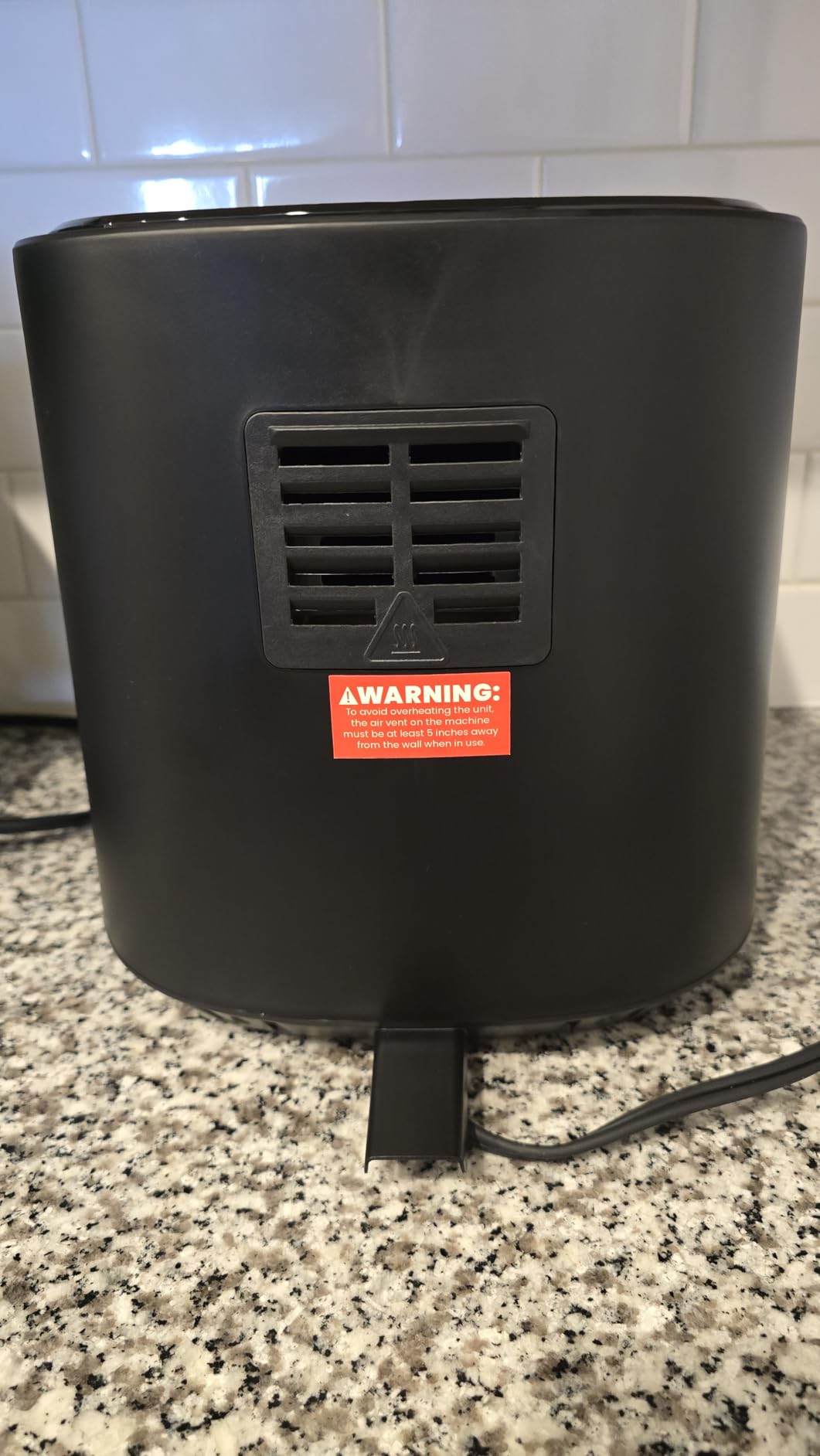 Chefman Air Fryer – 4 QT Compact Airfryer for Quick & Easy Meals in Minutes, Features Hi-Fry Technology for Extra Crisp, Touchscreen Controls with 4 Presets, Nonstick & Dishwasher Safe Basket - Black customer photo 1
