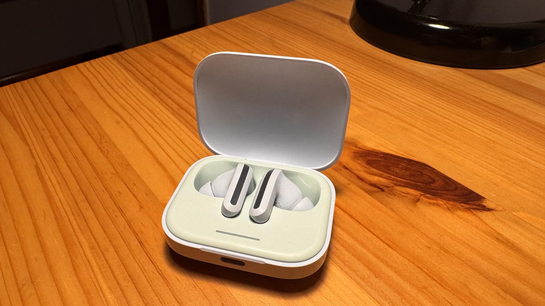 Xiaomi Redmi Buds 5 Wireless Earphone - 46dB Active Noise Canceling, 40 Hour Battery Life, Bluetooth 5.3, White customer photo 1