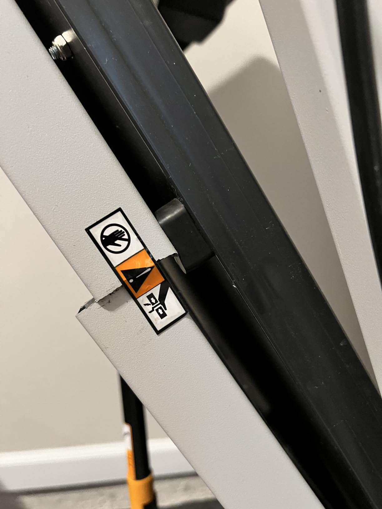 Sunny Health & Fitness Fully Assembled Auto Incline Treadmill for Home Gym customer photo 2