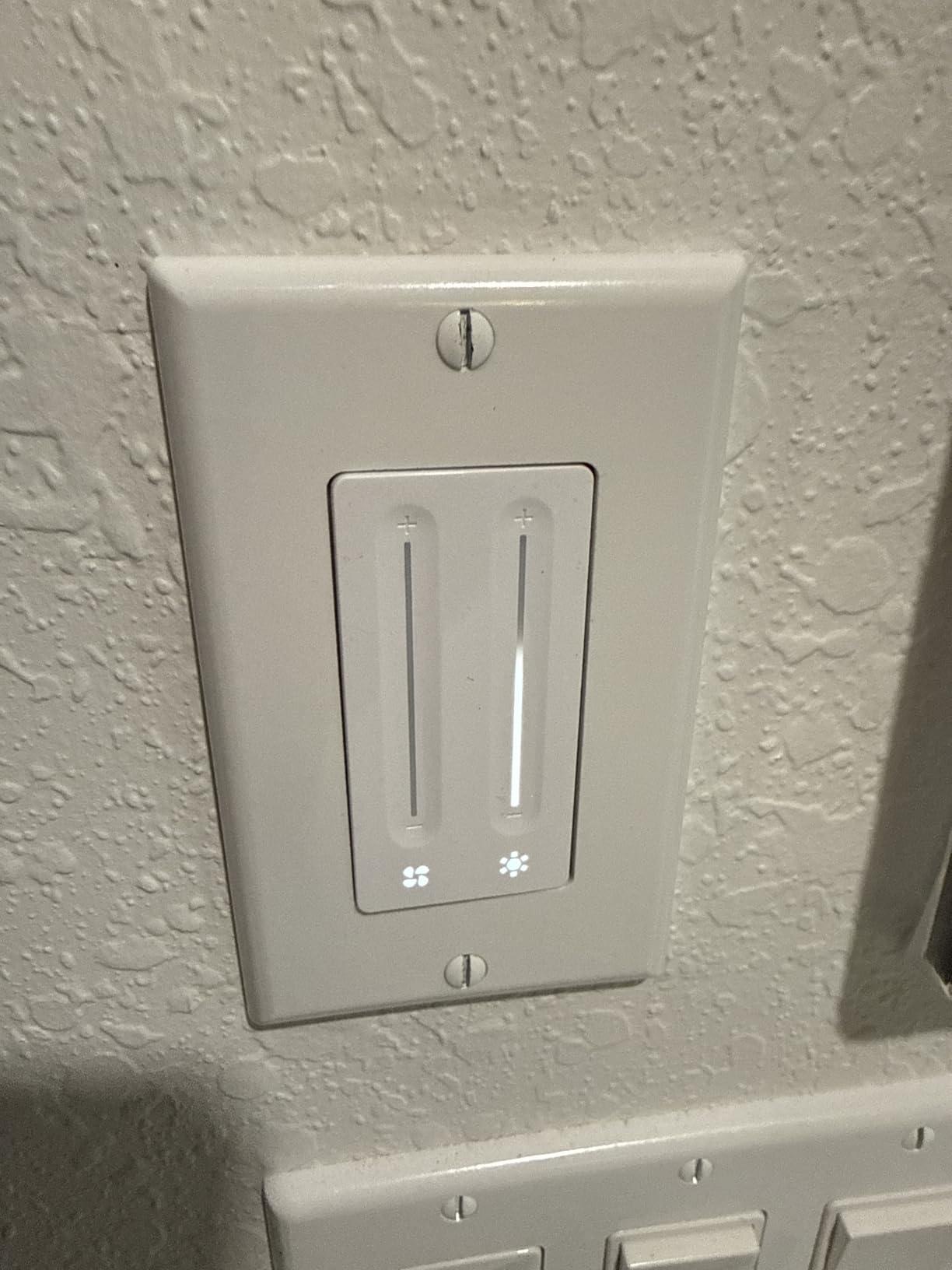 Kasa Smart Ceiling Fan Control & Dimmer Switch, KS240, Single Pole customer photo 2