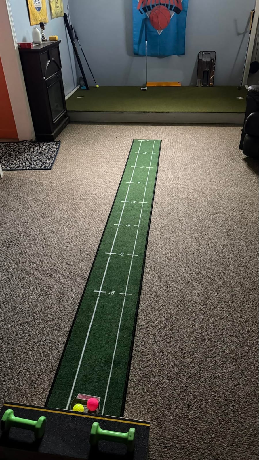 Golf Putting Mat Indoor & Outdoor with Distance Markers Anti Slip Backing customer photo 1