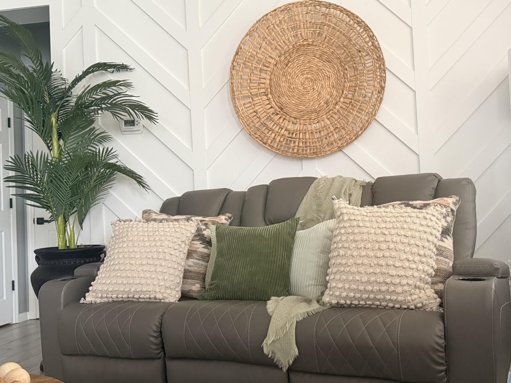 MIULEE Soft Corduroy Decorative Throw Pillow Covers Forest Green 18x18 | Set of 4, Mordern Nordic Home Decor, Gradient Color Matching, Boho Farmhouse Cushion Covers for Couch Bed Sofa Living Room customer photo 2