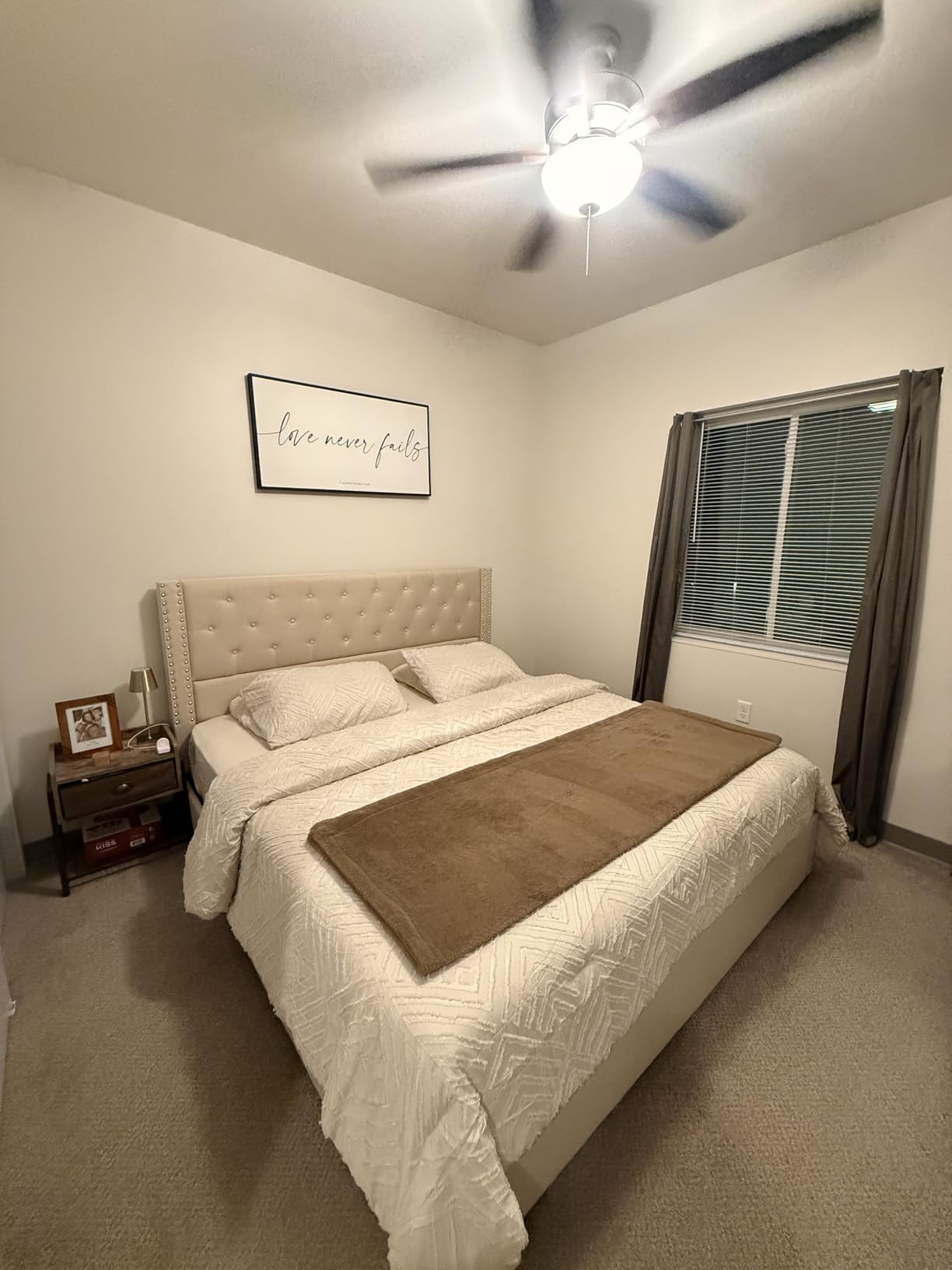 LARMACE King Size Bed Frame with 4 Storage Drawers and Tufted Headboard, Linen Upholstered Platform Bed Frame with Heavy Duty Wood Slats, No Box Spring Needed, Easy Assembly, Beige customer photo 2