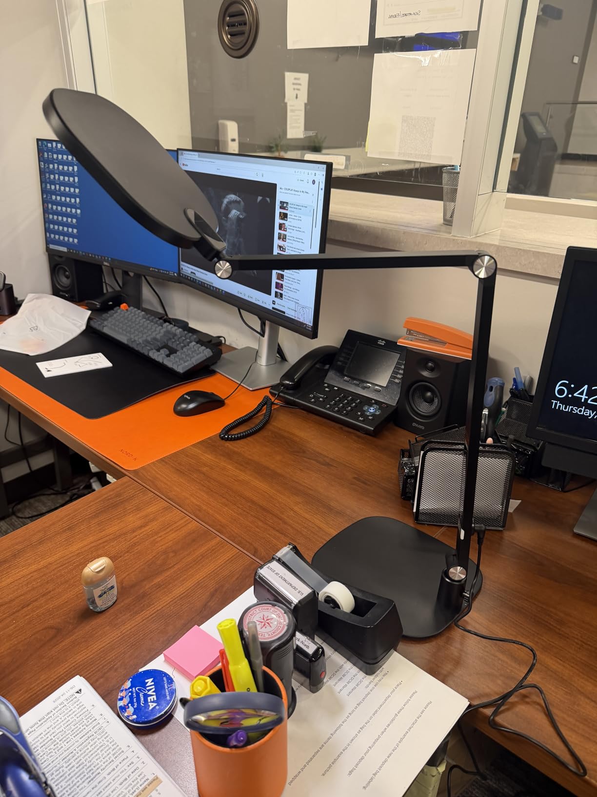 LitONES LED Desk Lamp for Home Office, Soft Edge-lit Design - Modern Style | Eye-Caring Diffused Light, Professional Computer Light for Reading, Crafts & Zoom, Dimmable with 30 Modes, Memory & Timer customer photo 2