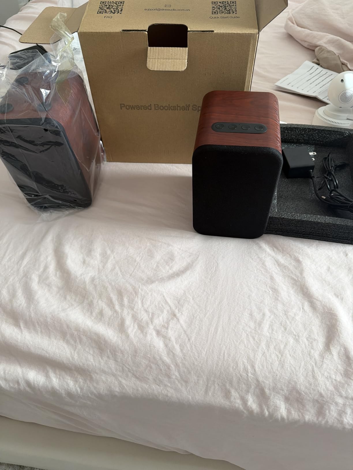 RIOWOIS Powered Bookshelf Speakers, Desktop Speakers for Record Player customer photo 1
