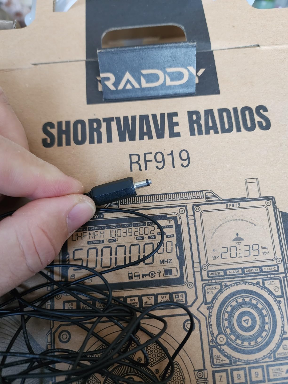 Raddy RF919 SSB Shortwave Radio Receiver, Full Band NOAA, Black | Antenna tuner, 3 external antenna ports, 5000mAh rechargeable battery, AIR/CB/UHF customer photo 2
