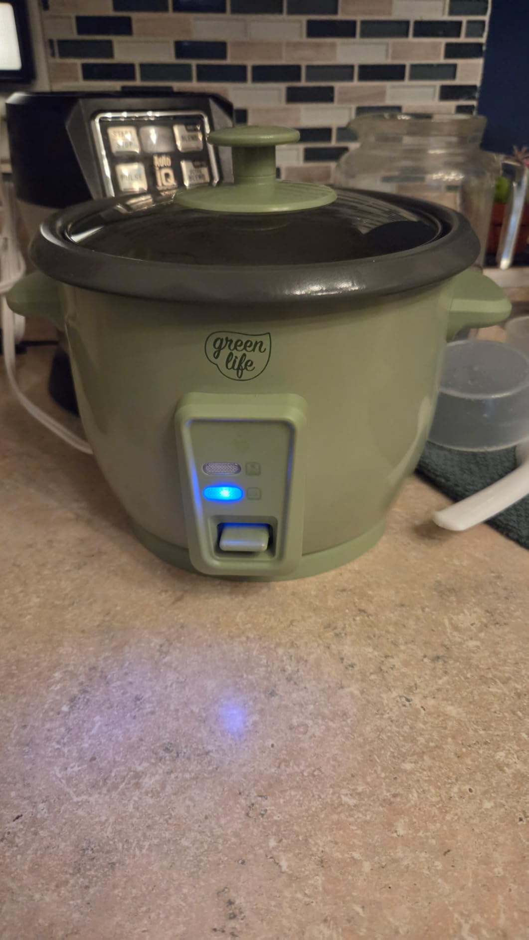 GreenLife Rice Cooker with Removable PFAS-Free Ceramic Nonstick Pot, 3-Cups Uncooked/6-Cups Cooked, Grains & Oatmeal Multicooker, Compact One-Switch Design, Auto Keep Warm, Easy Clean, Cream customer photo 1