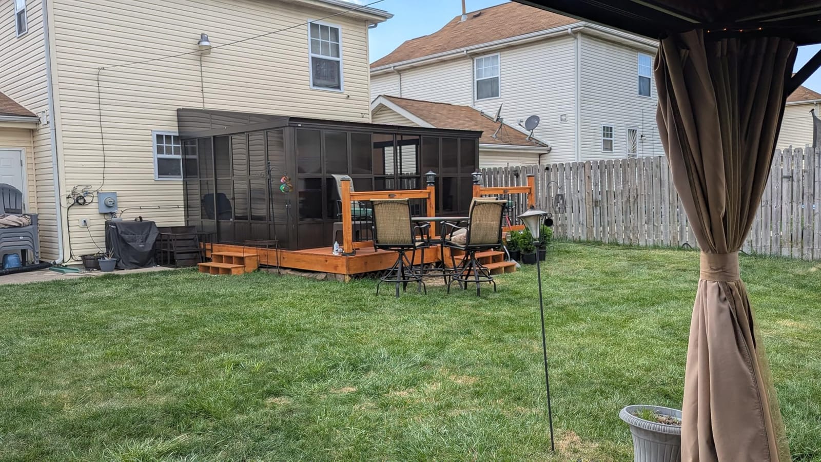 Domi 12x16 Wall Mounted Sunroom Outdoor Solarium Aluminum Lean to Gazebo customer photo 1