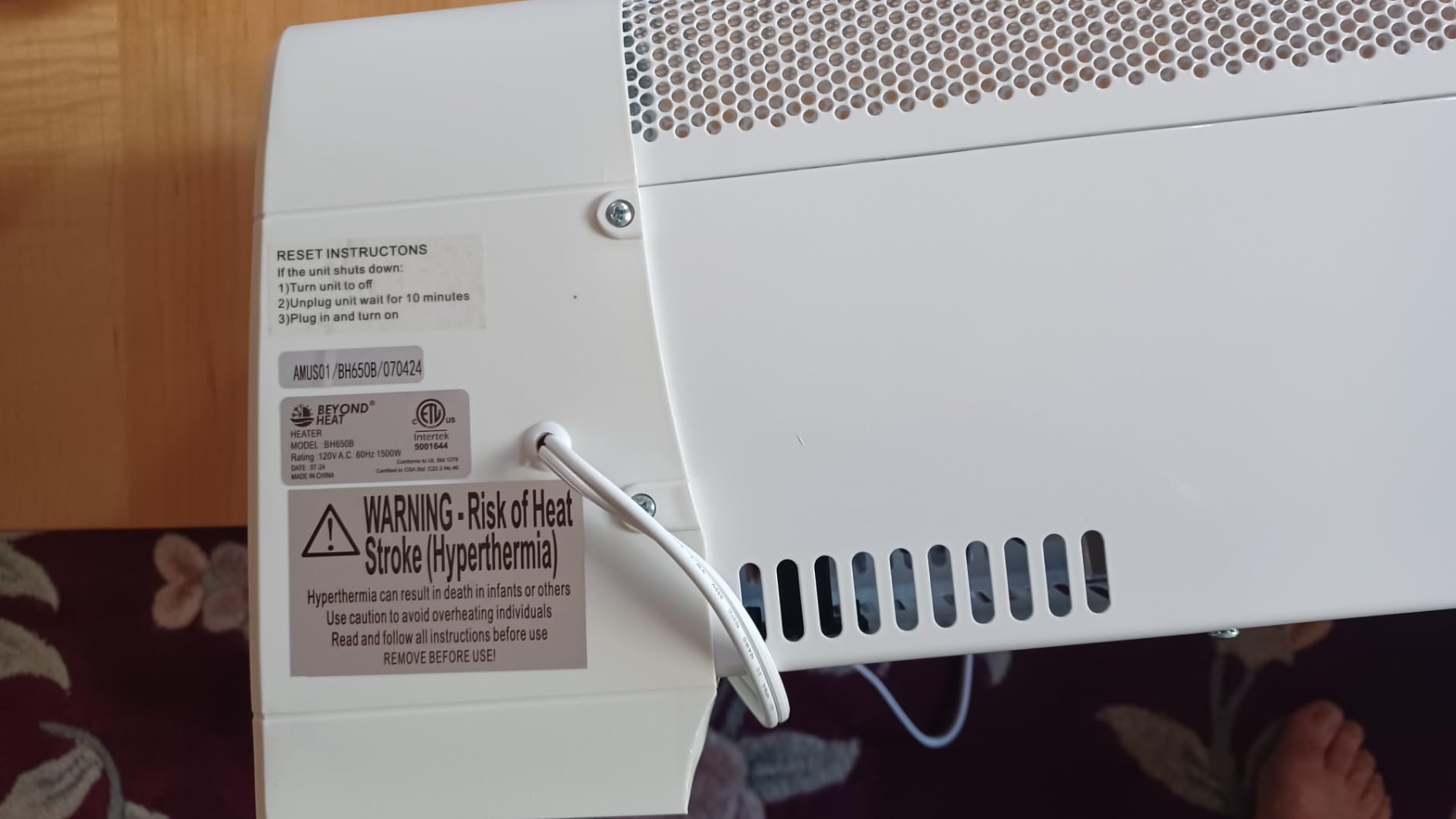 BEYOND HEAT Electric Baseboard Space Heater 1500W with Digital Thermostat customer photo 1